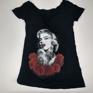 Deep cut Marilyn shirt